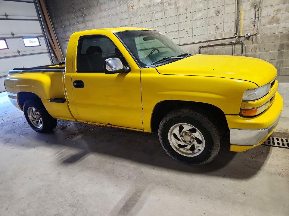73544336 :رقم المزاد ، 1GCEC14V41Z290863 vin ، 2001 Chevrolet Silverado مزاد بيع