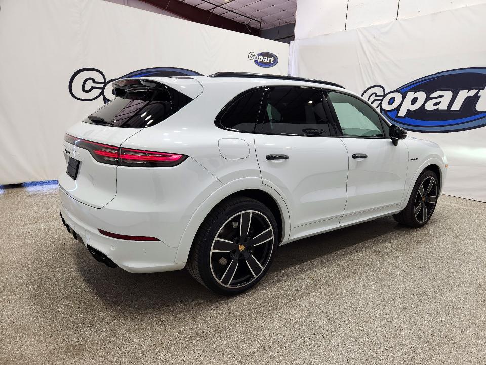 Продаж на аукціоні авто 2020 Porsche Cayenne, vin: WP1AE2AY4LDA22570, номер лоту: 72806486