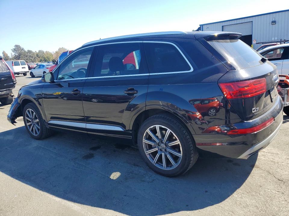 Продажа на аукционе авто 2018 Audi Q7, vin: WA1LHAF73JD016939, номер лота: 71632476