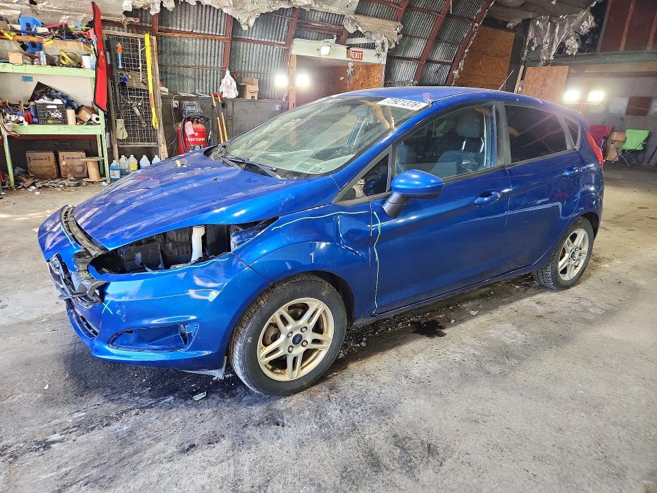 72921376 :رقم المزاد ، 3FADP4EJ2JM101387 vin ، 2018 Ford Fiesta مزاد بيع