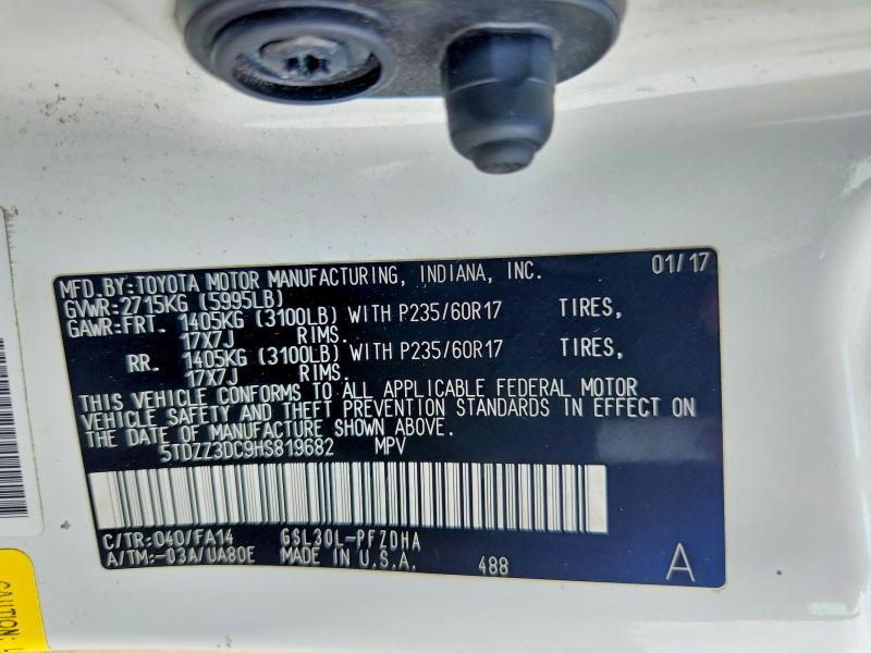 Продажа на аукционе авто 2017 Toyota Sienna, vin: 5TDZZ3DC9HS819682, номер лота: 71778966