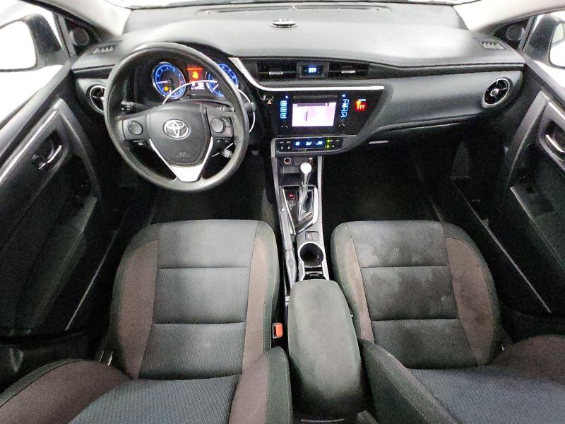 Продажа на аукционе авто 2018 Toyota Corolla, vin: 2T1BURHE6JC101990, номер лота: 71353126