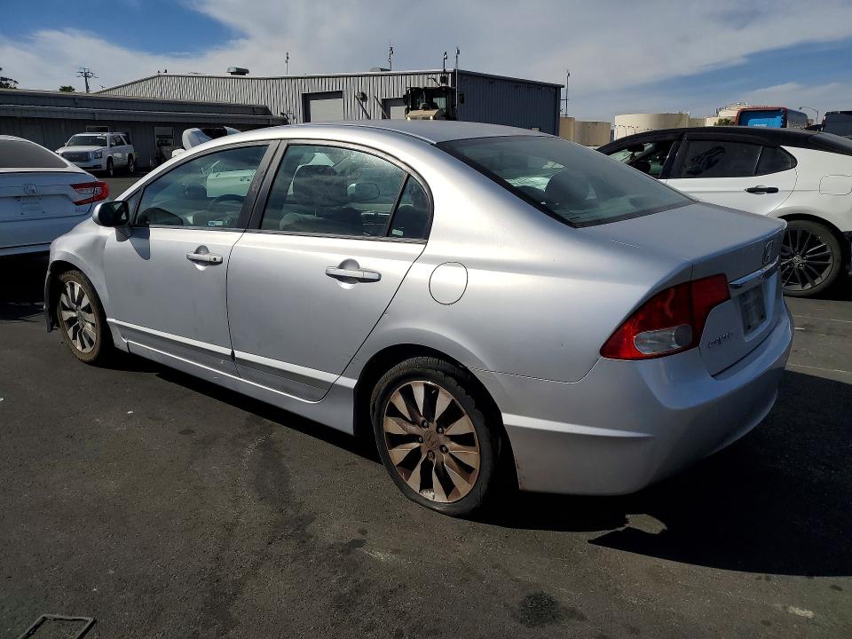 71498536 :رقم المزاد ، 2HGFA1F88BH521316 vin ، 2011 Honda Civic مزاد بيع