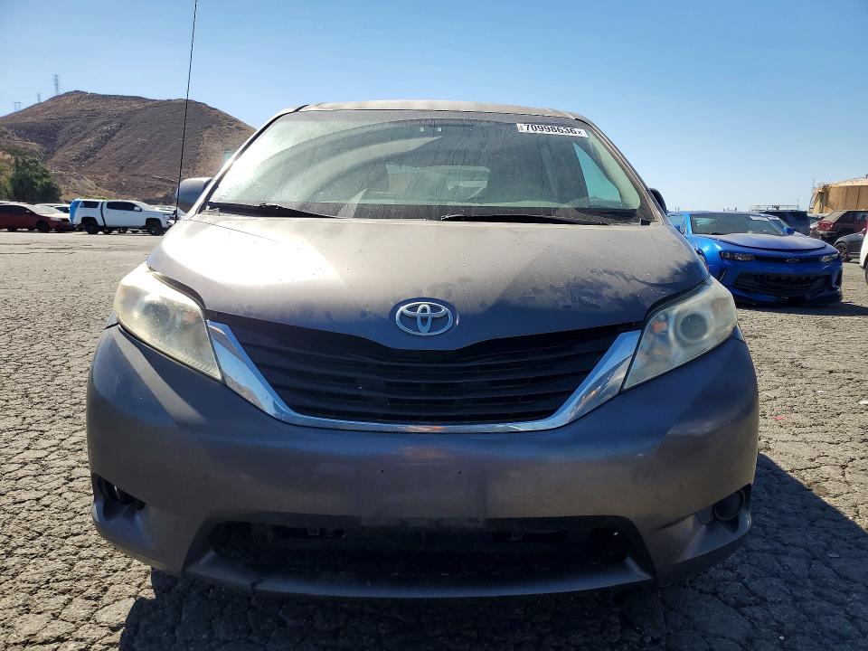 Aukcja sprzedaży 2012 Toyota Sienna, vin: 5TDKK3DC4CS193912, numer aukcji: 70998636