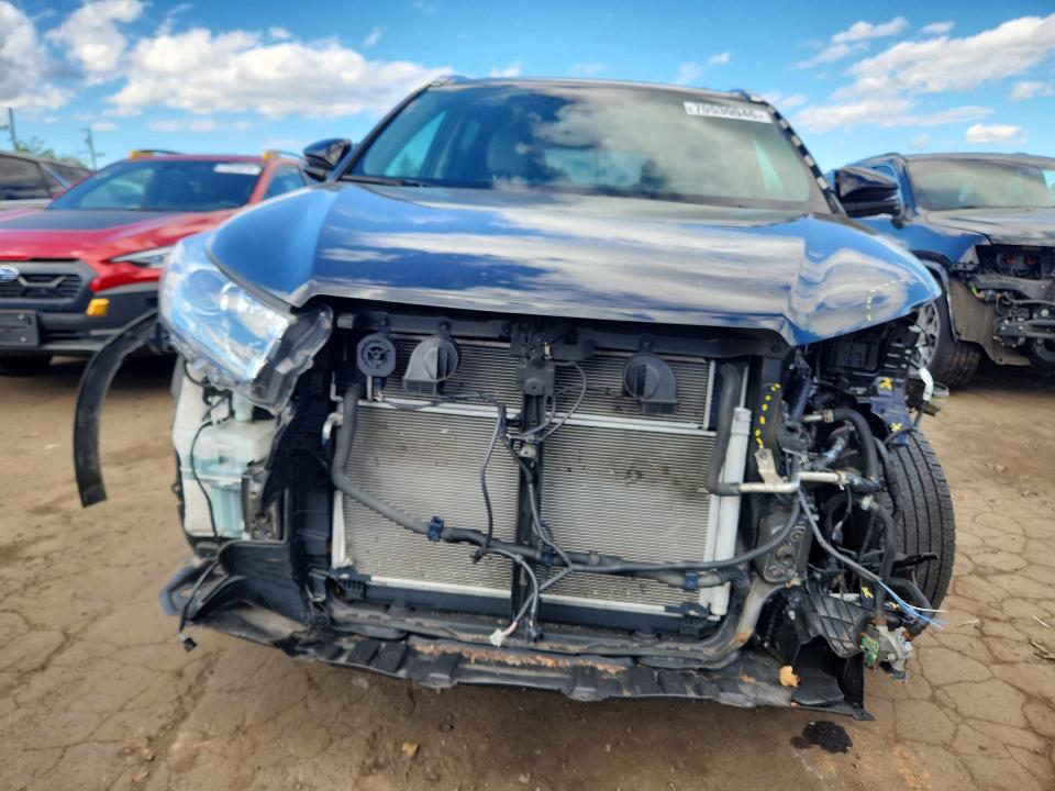 2019 Toyota Highlander Hybrid მანქანა იყიდება აუქციონზე, vin: 5TDDGRFHXKS060673, აუქციონის ნომერი: 70530046
