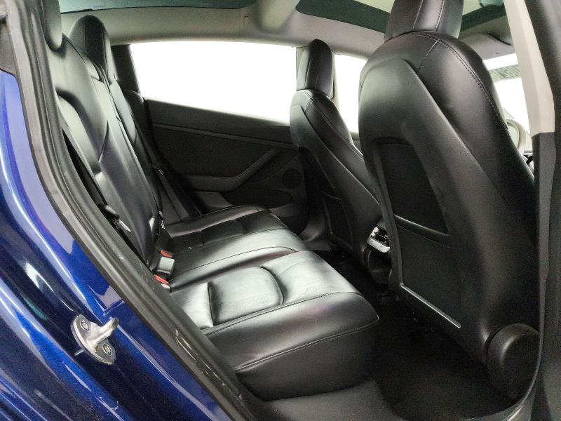 Продажа на аукционе авто 2022 Tesla Model 3, vin: 5YJ3E1EAXNF371939, номер лота: 71106216