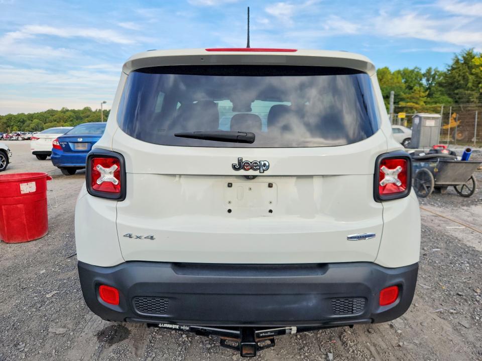 2015 Jeep Renegade მანქანა იყიდება აუქციონზე, vin: ZACCJBBT0FPB67580, აუქციონის ნომერი: 71034166