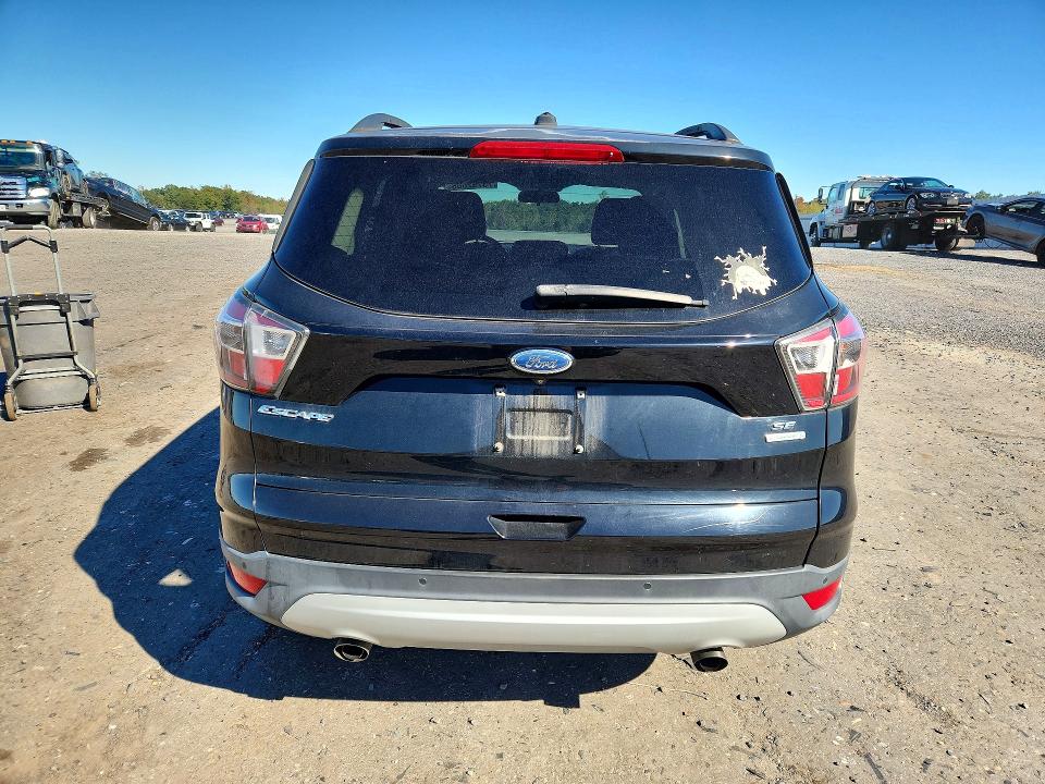Продажа на аукционе авто 2017 Ford Escape, vin: 1FMCU0GD5HUA59622, номер лота: 73762656