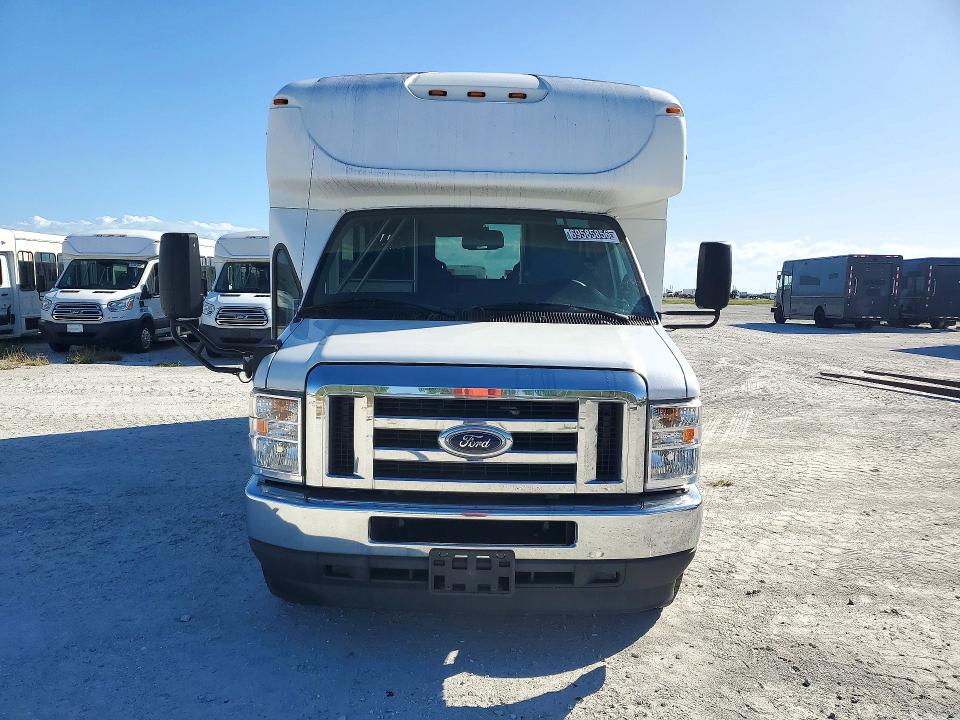 Продаж на аукціоні авто 2021 Ford Econoline, vin: 1FDEE3FN6MDC10706, номер лоту: 69585856