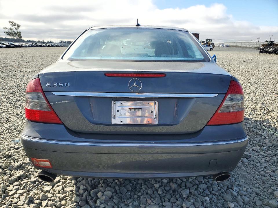 Продаж на аукціоні авто 2008 Mercedes-benz E, vin: WDBUF56X58B229659, номер лоту: 72402056