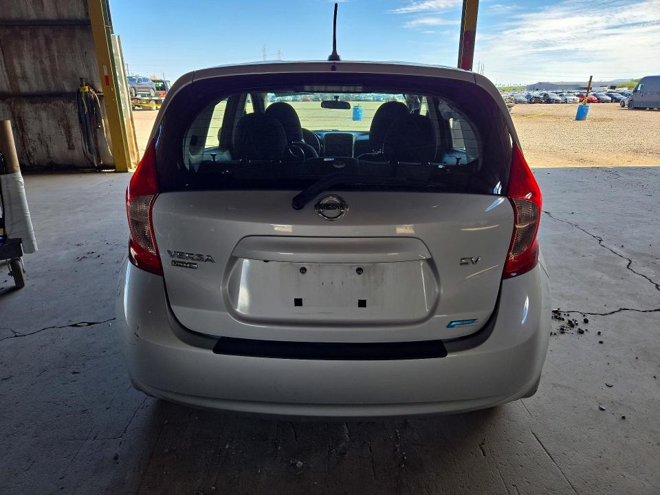 2014 Nissan Versa Note მანქანა იყიდება აუქციონზე, vin: 3N1CE2CP8EL431170, აუქციონის ნომერი: 70898956