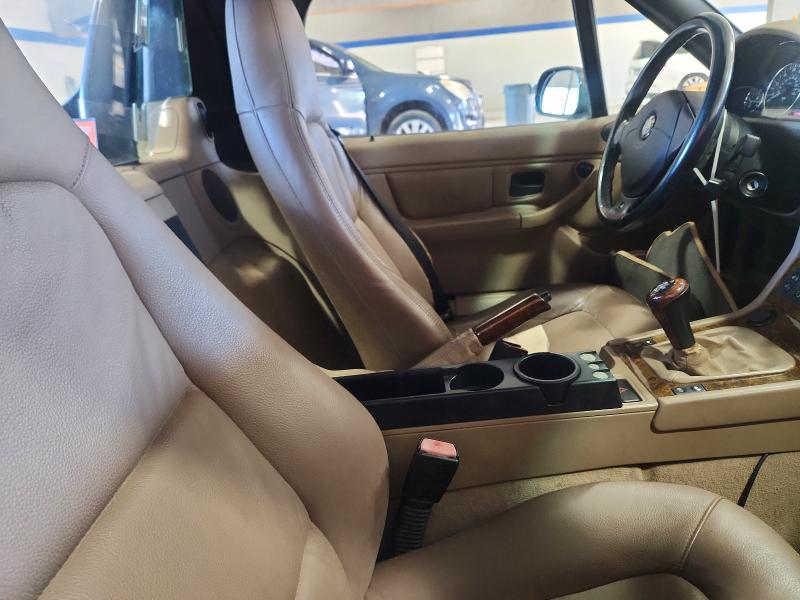 70676756 :رقم المزاد ، WBACN33441LK47680 vin ، 2001 Bmw Z3 مزاد بيع