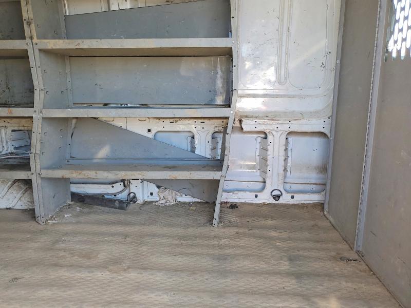 70379726 :رقم المزاد ، 1FTYR2CM2GKA95212 vin ، 2016 Ford Transit مزاد بيع