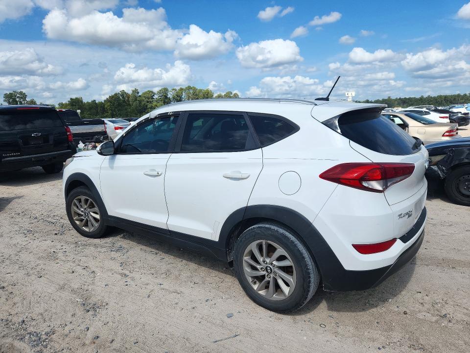 72842636 :رقم المزاد ، KM8J33A24GU240373 vin ، 2016 Hyundai Tucson مزاد بيع