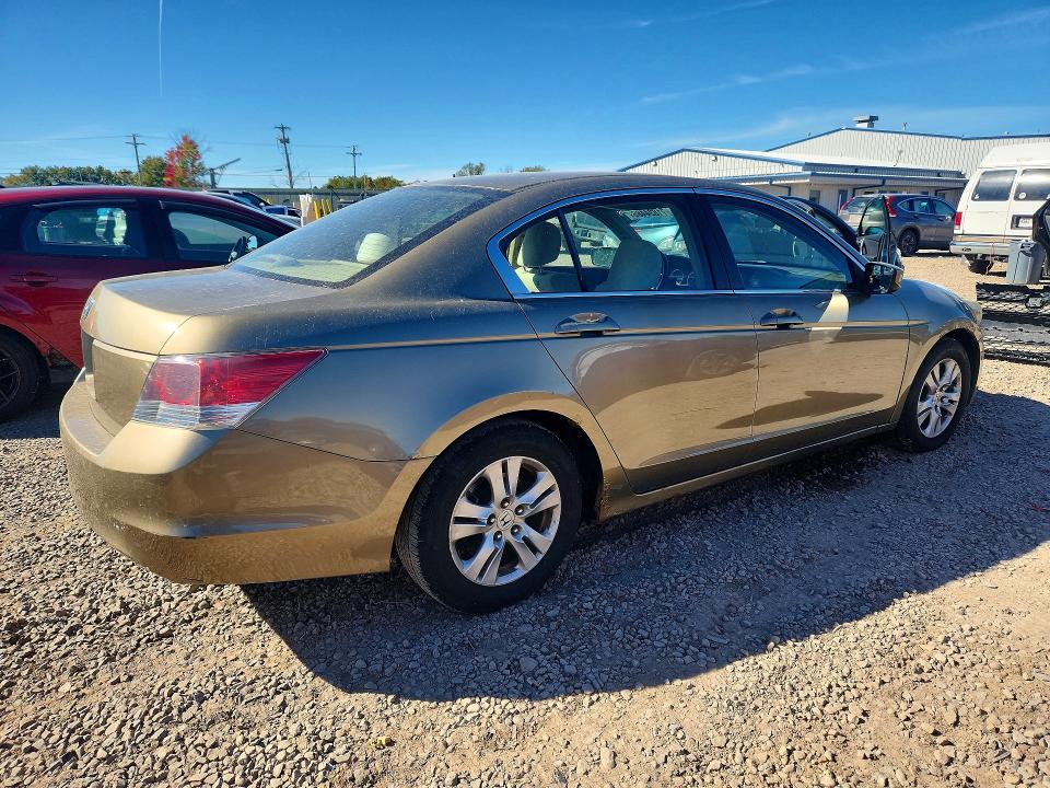 Продажа на аукционе авто 2009 Honda Accord, vin: 1HGCP264X9A071813, номер лота: 72743686