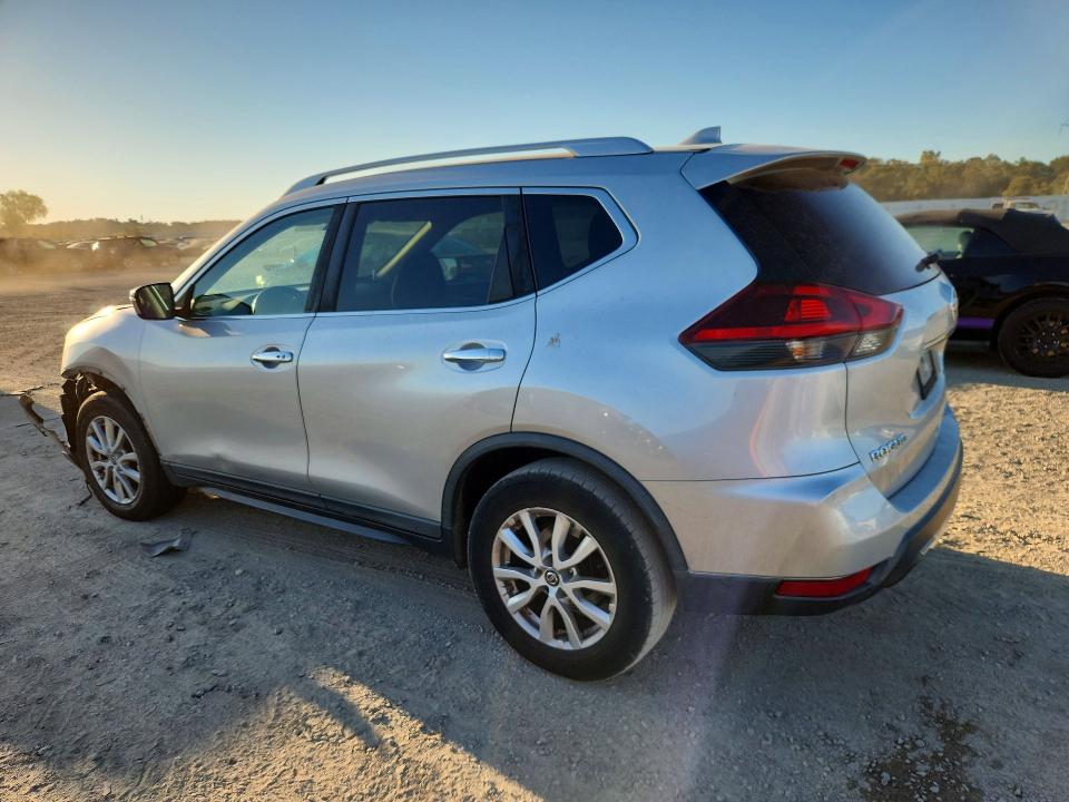 2018 Nissan Rogue მანქანა იყიდება აუქციონზე, vin: KNMAT2MV0JP568576, აუქციონის ნომერი: 71751196