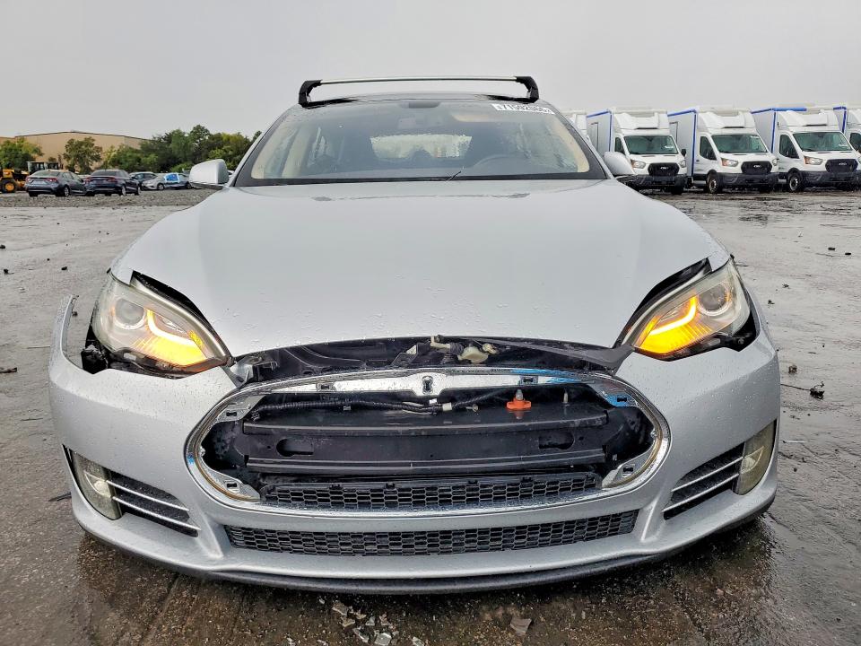 Aukcja sprzedaży 2013 Tesla Model S, vin: 5YJSA1CN4DFP04115, numer aukcji: 71592066