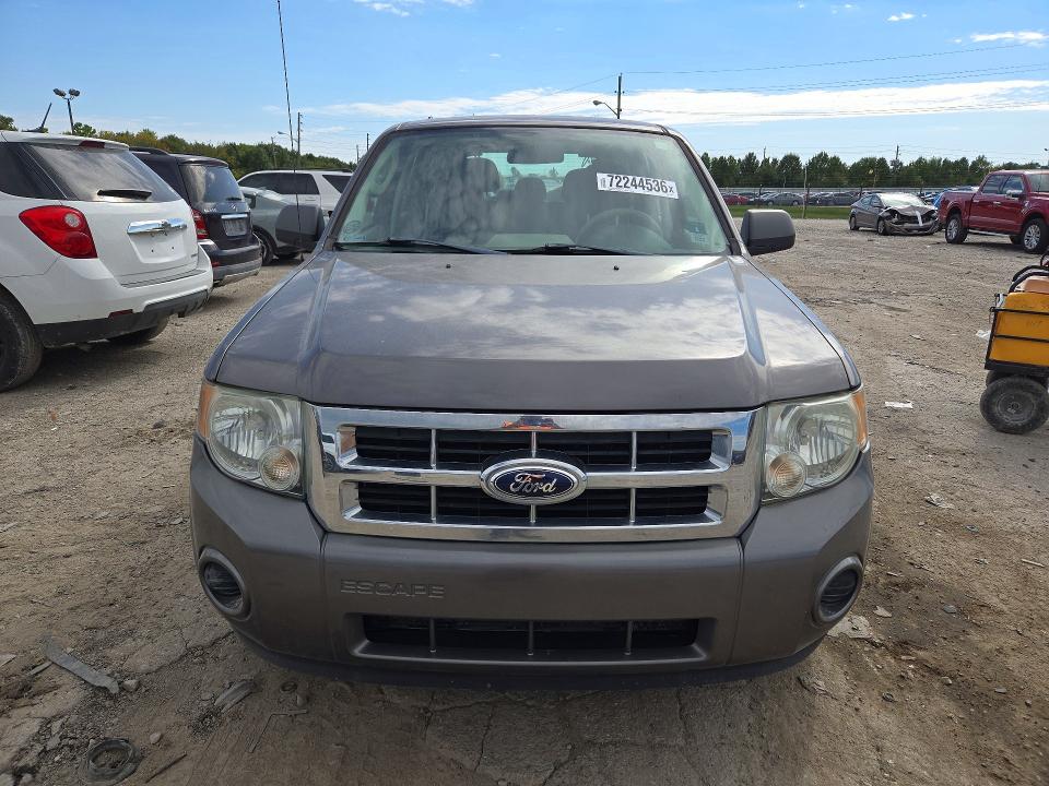 2012 Ford Escape მანქანა იყიდება აუქციონზე, vin: 1FMCU0C78CKC15687, აუქციონის ნომერი: 72244536