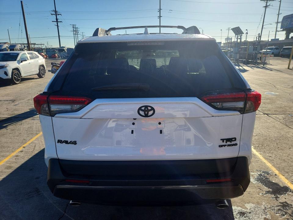 71202496 :رقم المزاد ، 2T3S1RFV6PW386460 vin ، 2023 Toyota Rav4 مزاد بيع