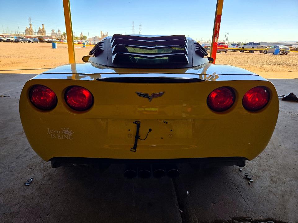 70585856 :رقم المزاد ، 1G1YY26W985129915 vin ، 2008 Chevrolet Corvette مزاد بيع