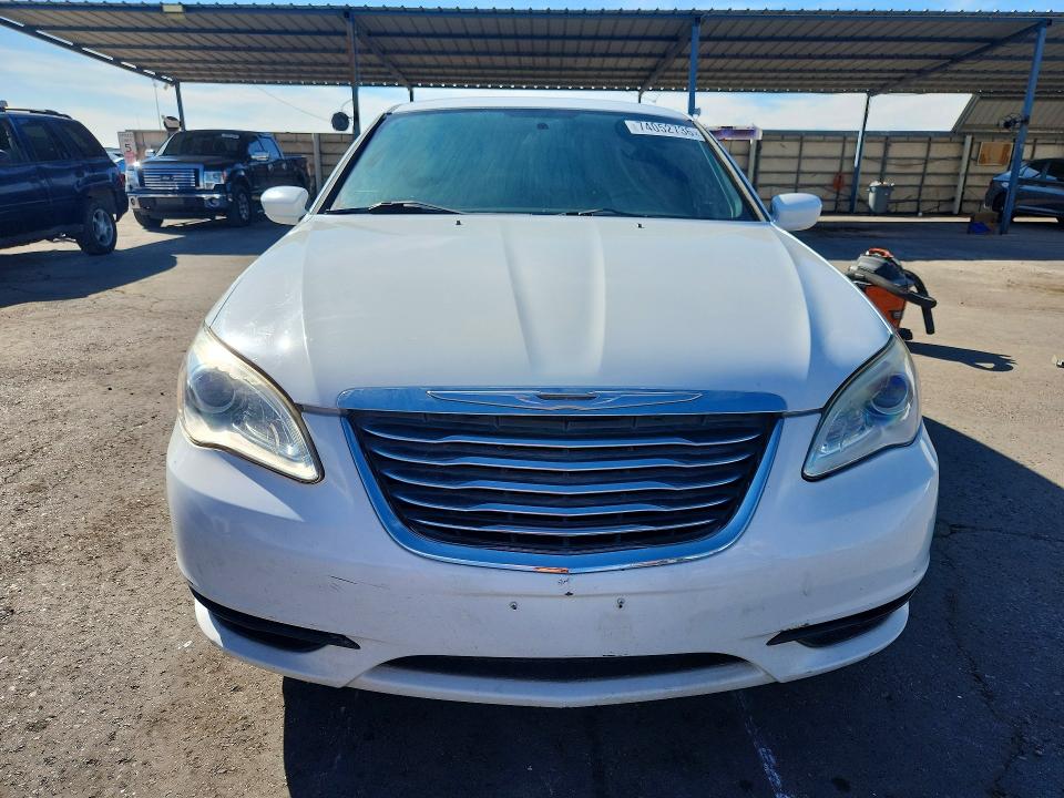 Продажа на аукционе авто 2012 Chrysler 200, vin: 1C3CCBBGXCN263571, номер лота: 74052736