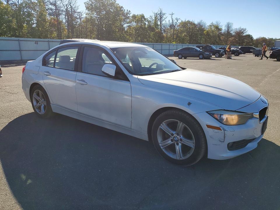 Продажа на аукционе авто 2015 Bmw 320, vin: WBA3C3C55FP663235, номер лота: 71360706