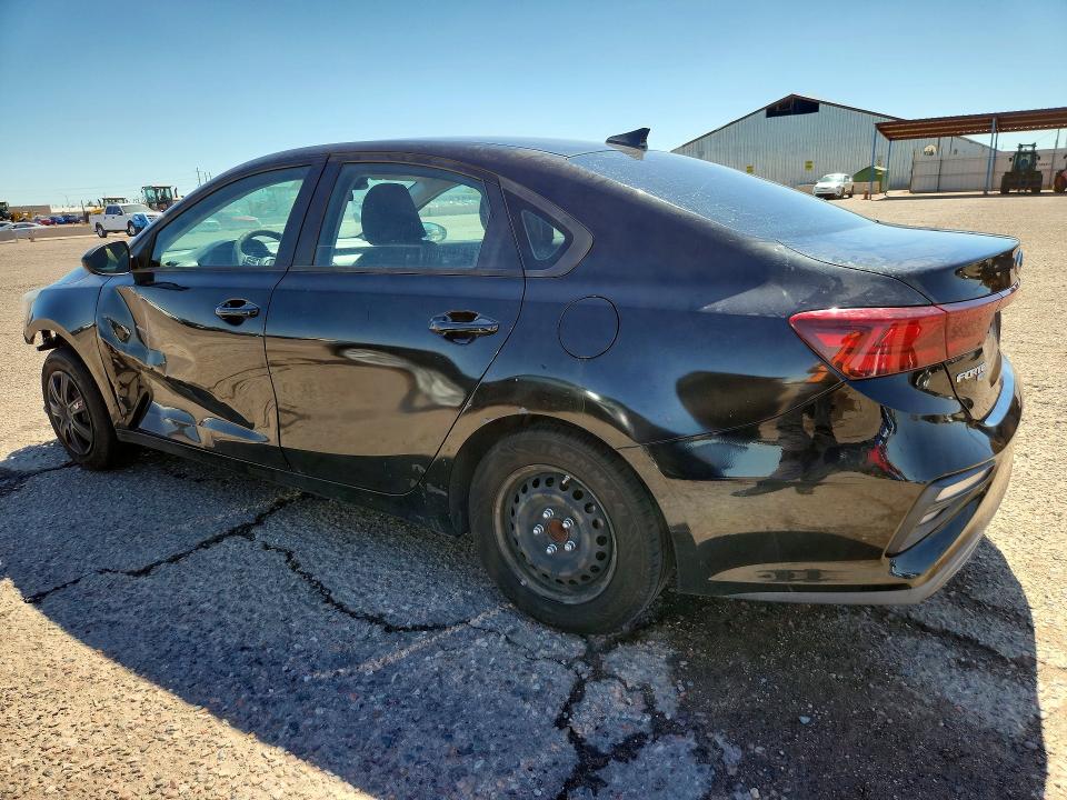 71178136 :رقم المزاد ، 3KPF24AD9ME265588 vin ، 2021 Kia Forte مزاد بيع