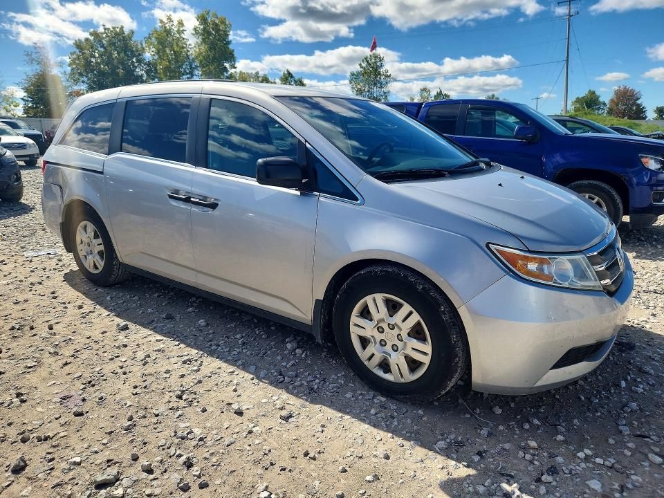 71448896 :رقم المزاد ، 5FNRL5H21CB145295 vin ، 2012 Honda Odyssey مزاد بيع