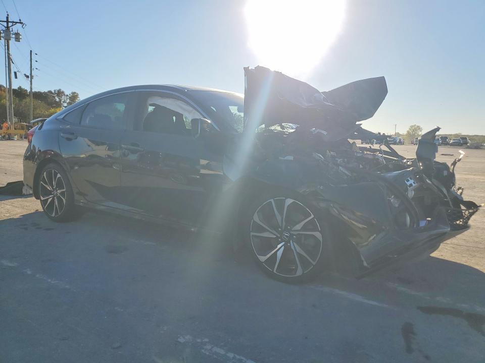 71632516 :رقم المزاد ، 2HGFC1E58JH704487 vin ، 2018 Honda Civic مزاد بيع