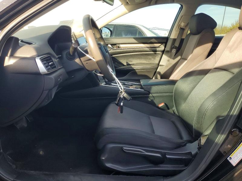71628946 :رقم المزاد ، 1HGCV1F12NA009063 vin ، 2022 Honda Accord مزاد بيع