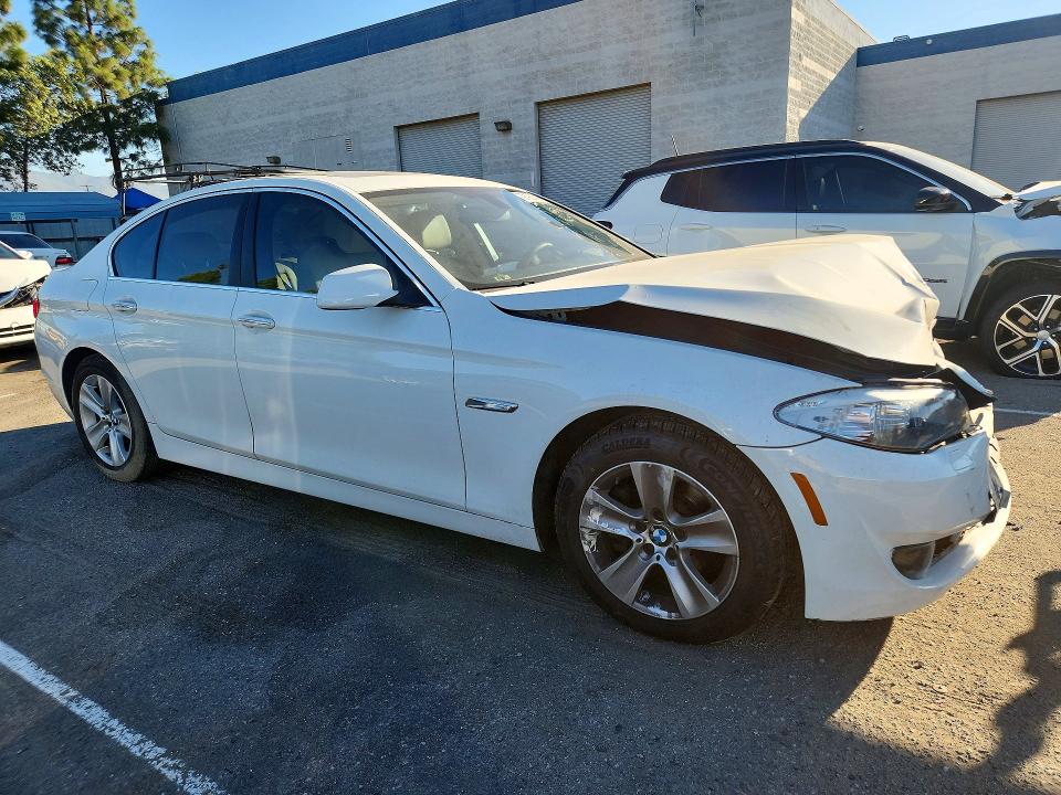 72192146 :رقم المزاد ، WBAXG5C55DDY32038 vin ، 2013 Bmw 528 مزاد بيع