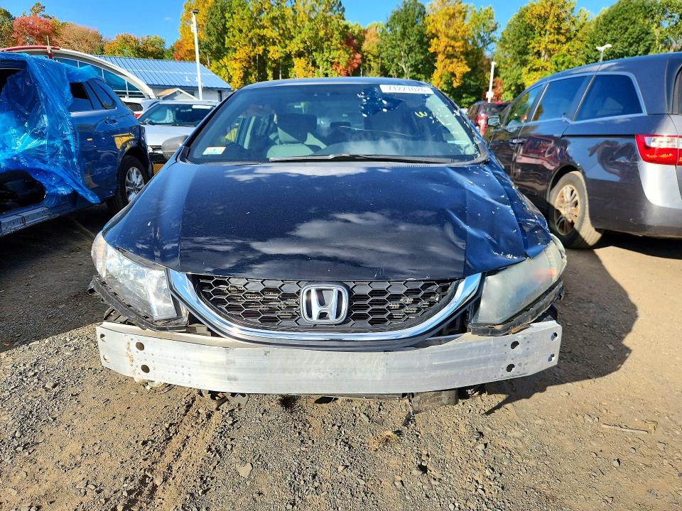 2015 Honda Civic მანქანა იყიდება აუქციონზე, vin: 19XFB2F57FE079699, აუქციონის ნომერი: 71221026
