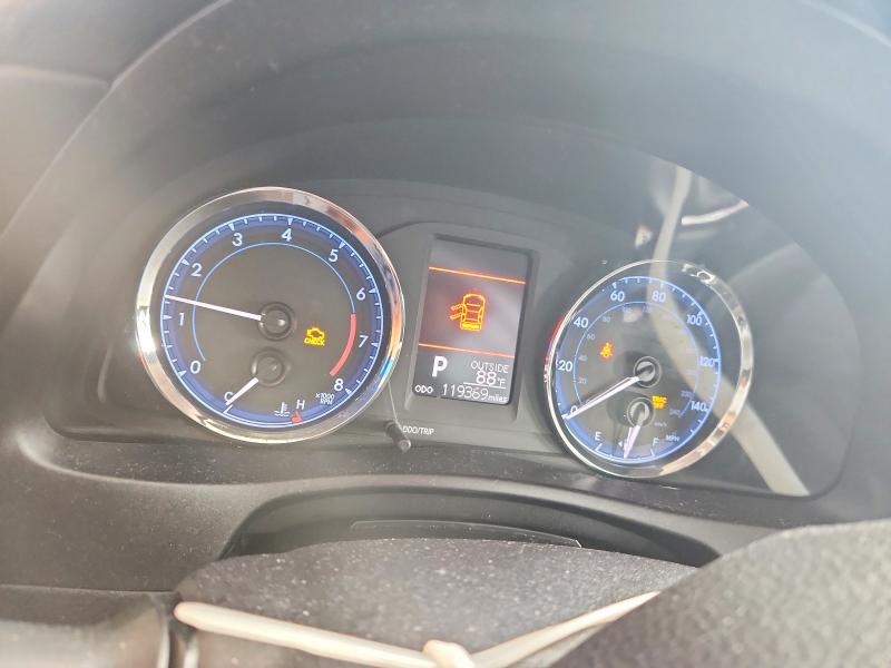 Продажа на аукционе авто 2017 Toyota Corolla, vin: 5YFBURHE2HP662391, номер лота: 71478376