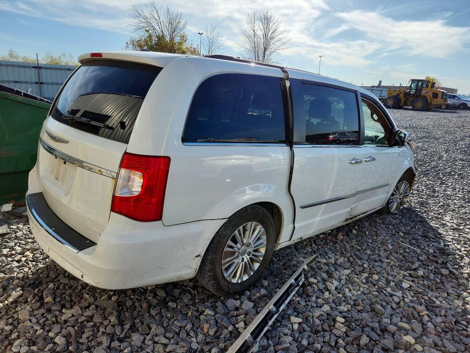 71853956 :رقم المزاد ، 2C4RC1CGXFR610595 vin ، 2015 Chrysler Town & Country مزاد بيع