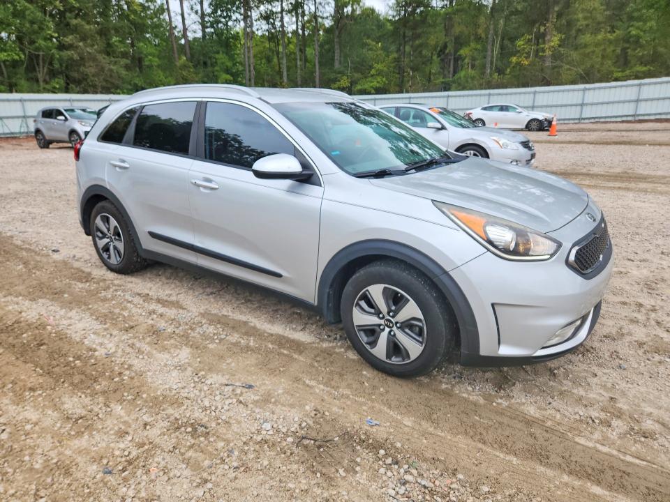 2017 Kia Niro მანქანა იყიდება აუქციონზე, vin: KNDCB3LCXH5074698, აუქციონის ნომერი: 71786076