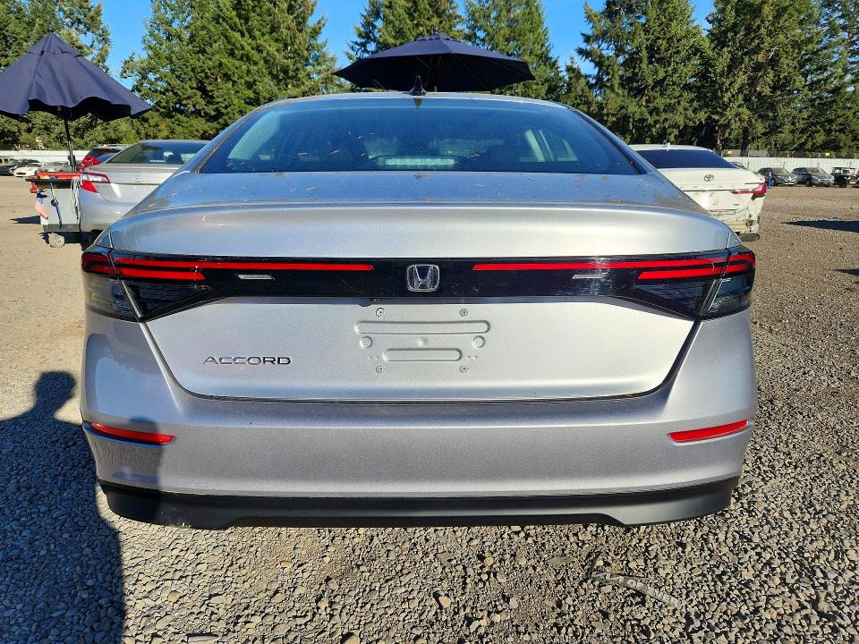 Продажа на аукционе авто 2025 Honda Accord, vin: 1HGCY1F44SA039470, номер лота: 71382466