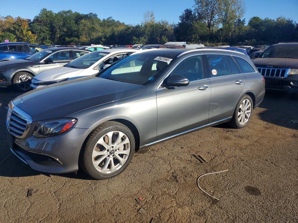 Продаж на аукціоні авто 2019 Mercedes-benz E, vin: WDDZH6JBXKA618741, номер лоту: 70822666