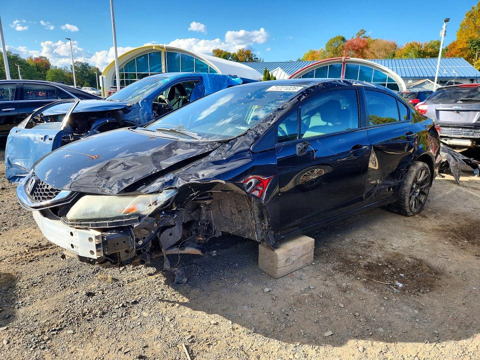 2015 Honda Civic მანქანა იყიდება აუქციონზე, vin: 19XFB2F57FE079699, აუქციონის ნომერი: 71221026