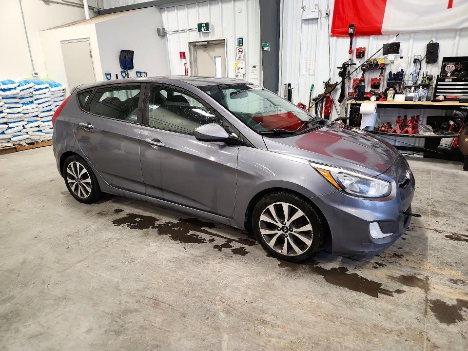 Продаж на аукціоні авто 2017 Hyundai Accent, vin: KMHCT5AE6HU329569, номер лоту: 72220006