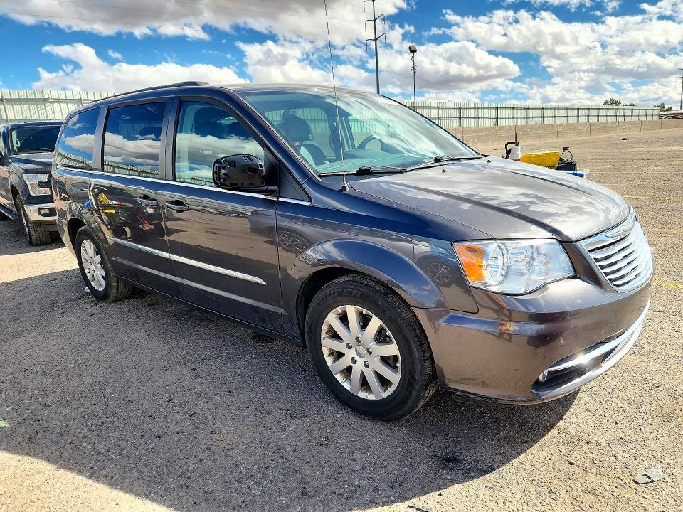 73127666 :رقم المزاد ، 2C4RC1BG5GR187606 vin ، 2016 Chrysler Town & Country مزاد بيع