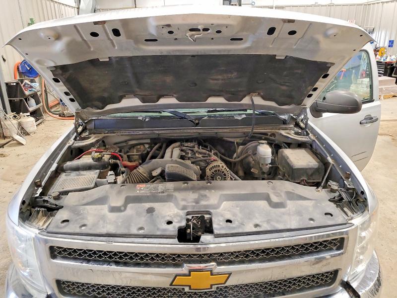 Продажа на аукционе авто 2013 Chevrolet Silverado, vin: 1GCRKSE78DZ326939, номер лота: 71492236