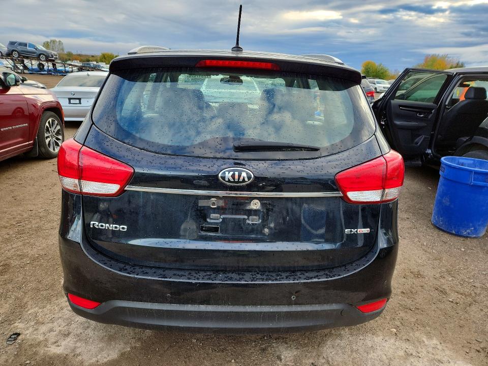 Продажа на аукционе авто 2015 Kia Rondo, vin: KNAHU8A38F7122276, номер лота: 72517526