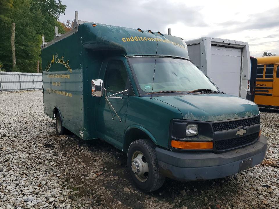 Auction sale of the 2003 Chevrolet Express, vin: 1GBJG31UX31232935, lot number: 69908746