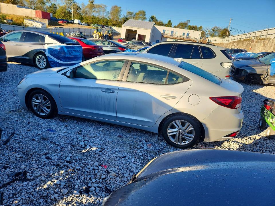 2019 Hyundai Elantra მანქანა იყიდება აუქციონზე, vin: 5NPD84LF6KH479273, აუქციონის ნომერი: 71639236