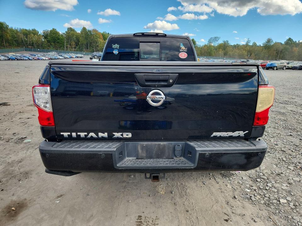 Продажа на аукционе авто 2017 Nissan Titan Xd, vin: 1N6BA1C48HN554456, номер лота: 71239806