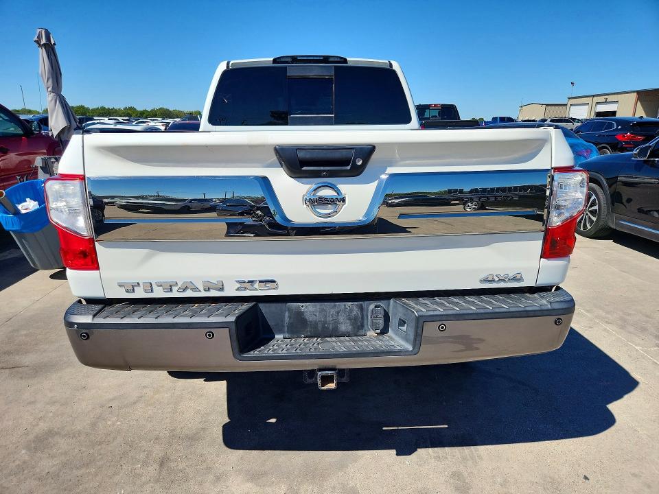 Продажа на аукционе авто 2016 Nissan Titan Xd, vin: 1N6BA1F47GN509714, номер лота: 71758566