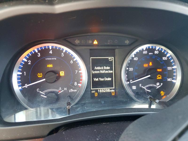 2018 Toyota Highlander მანქანა იყიდება აუქციონზე, vin: 5TDZZRFH1JS285773, აუქციონის ნომერი: 71186856