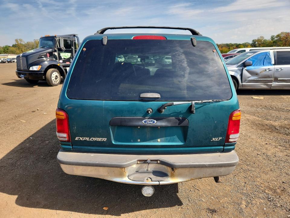 69410136 :رقم المزاد ، 1FMZU34X7WUA28038 vin ، 1998 Ford Explorer مزاد بيع