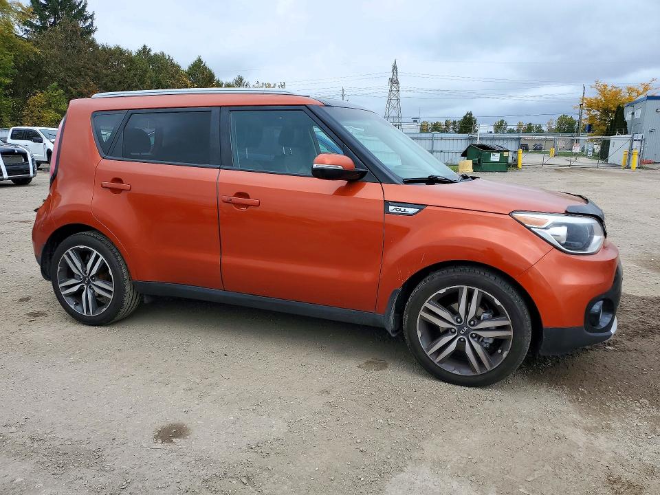 Продажа на аукционе авто 2017 Kia Soul, vin: KNDJP3A58H7481680, номер лота: 72764226