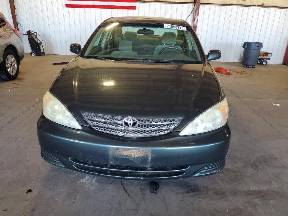 71893376 :رقم المزاد ، 4T1BE32K42U598501 vin ، 2002 Toyota Camry مزاد بيع